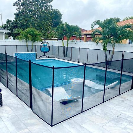 Lux Backyard/Heated Pool/Everglades/Speedway/Keys! Miami Exterior foto